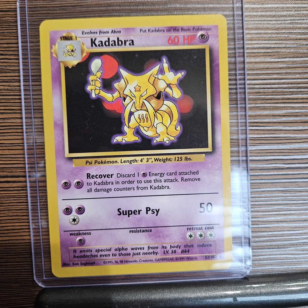 Pokemon Kadabra 32/102 Base Set Trading Card